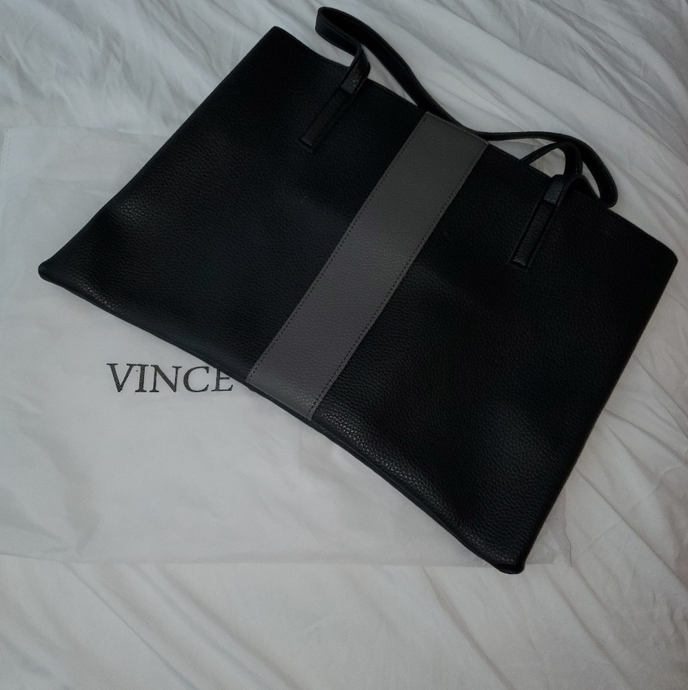 Vince Camuto tote